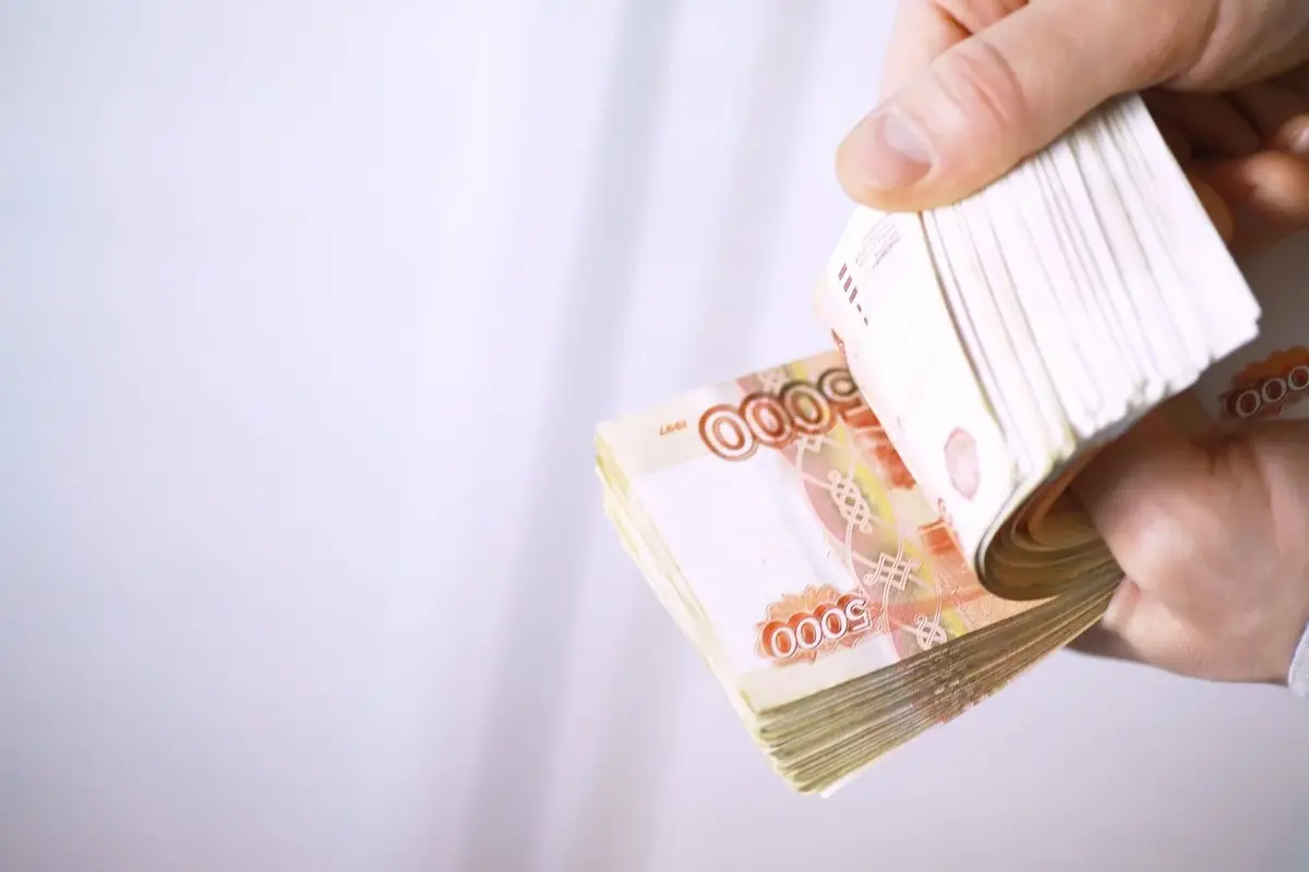 Расчёт зарплаты за выходные дни поменяют: работники будут получать ещё больше